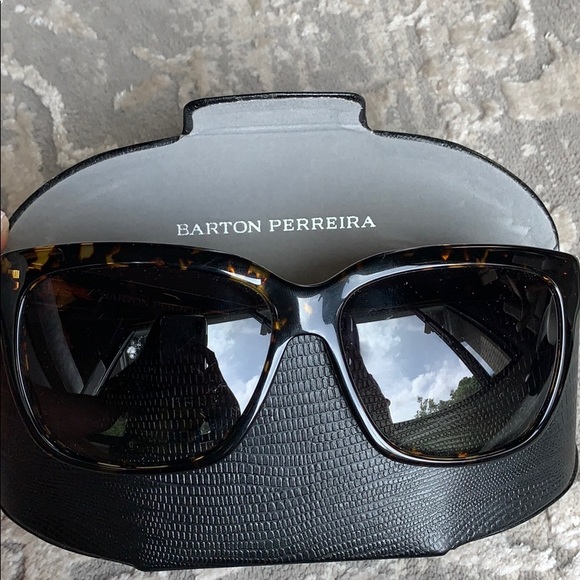 Barton Perreira Accessories - Barton Perreira Tortoise square sunglasses